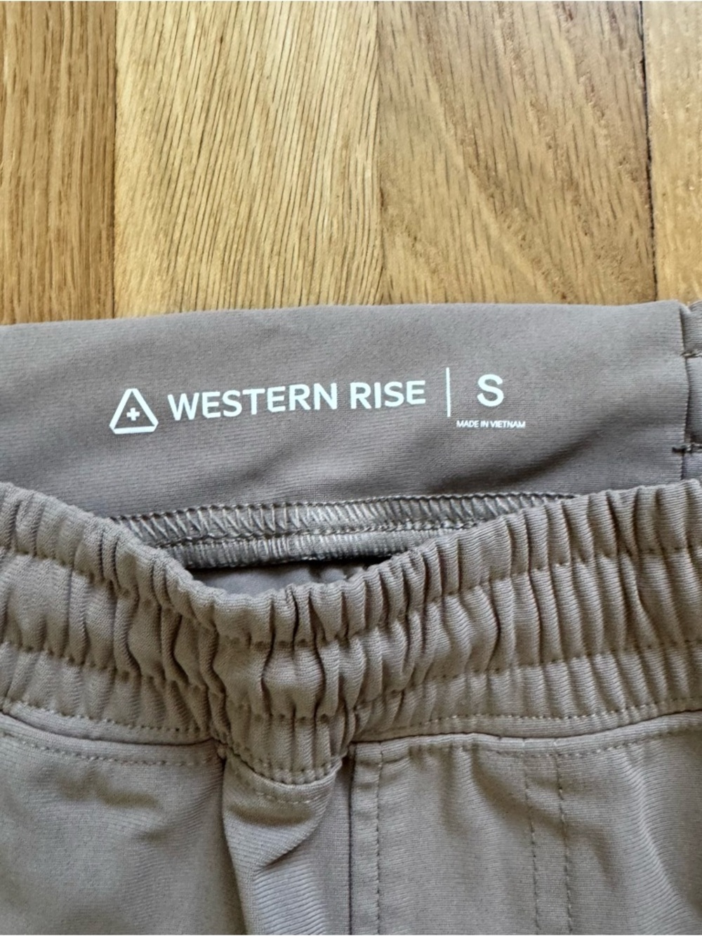 Western Rise Spectrum Joggers - Picture 3 of 3